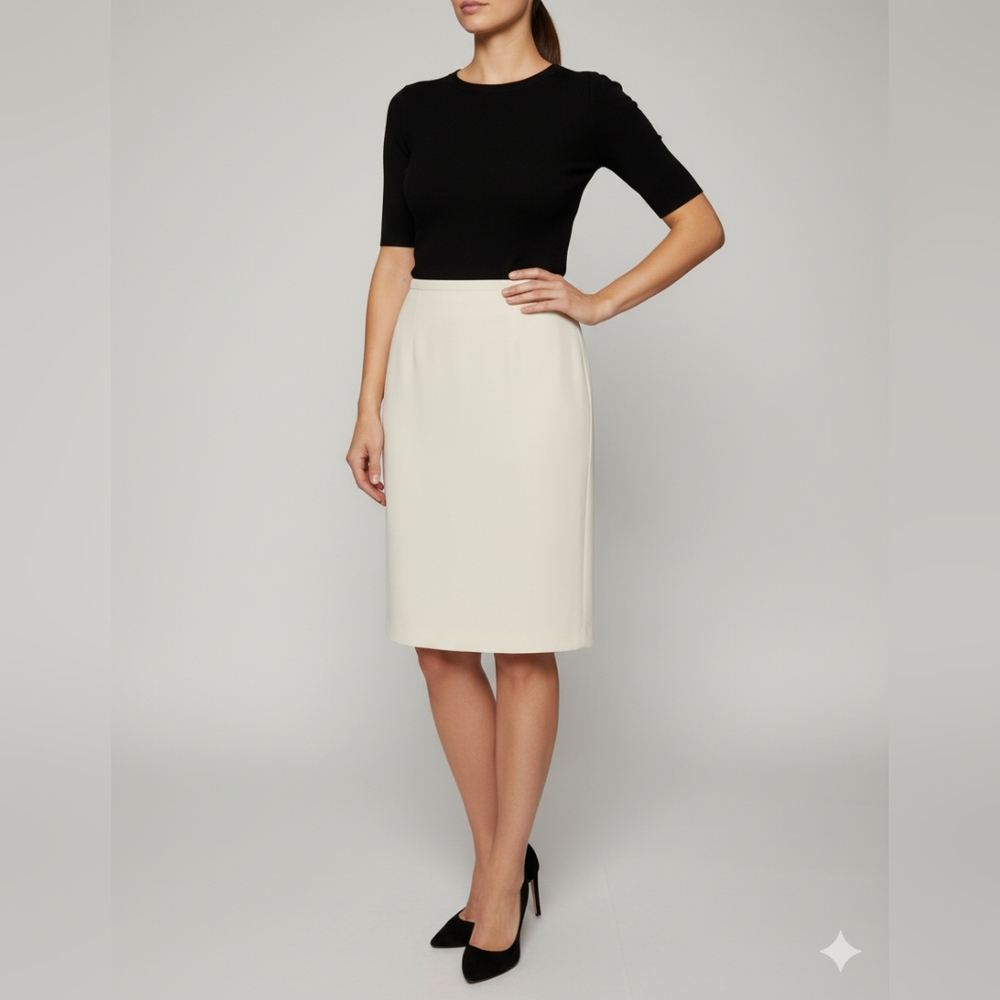 Armani Collezioni Women's Ivory Cream Mini Formal Skirt Size 6